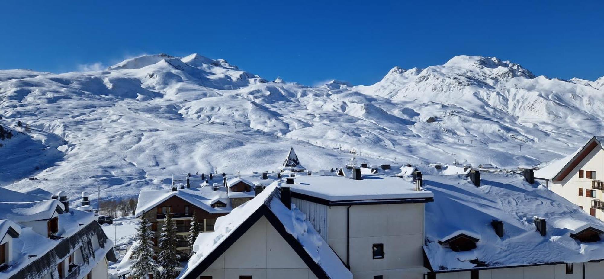 Snoe Villa De Sallent 4 Sallent de Gállego المظهر الخارجي الصورة